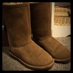 Bearpaw boots